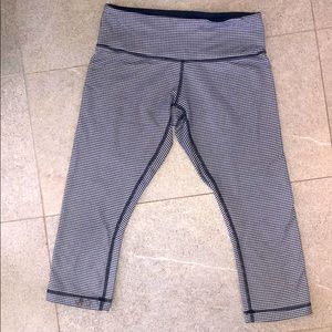 Lululemon Navy Gingham Crop Leggings